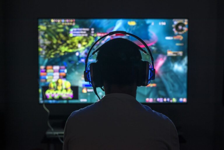 Game On: The Ultimate List of the Top 5 Online Gaming Websites